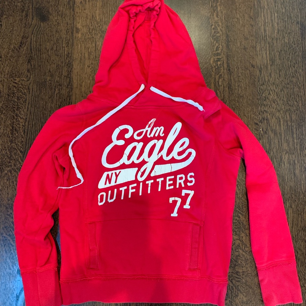 American Eagle Red Pull Over Sweater